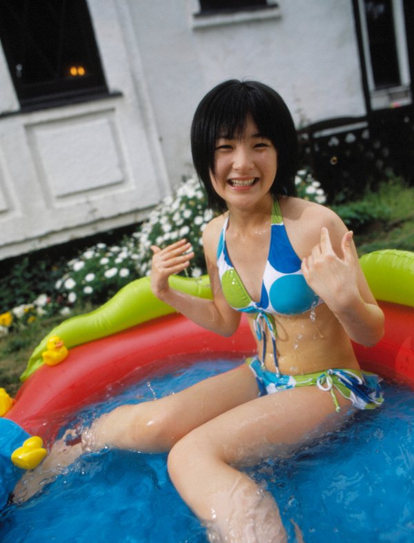 嗣永桃子 ビキニ グラビア