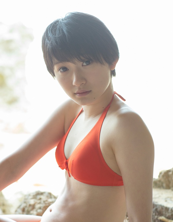 宮本佳林 ビキニ グラビア