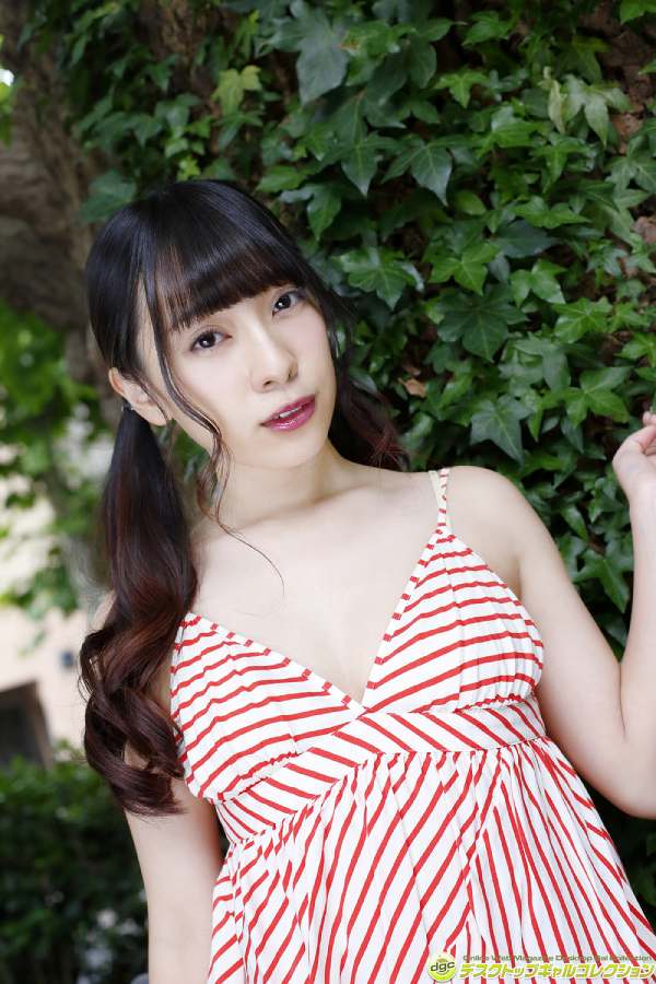 宮本彩希 キャミソール グラビア
