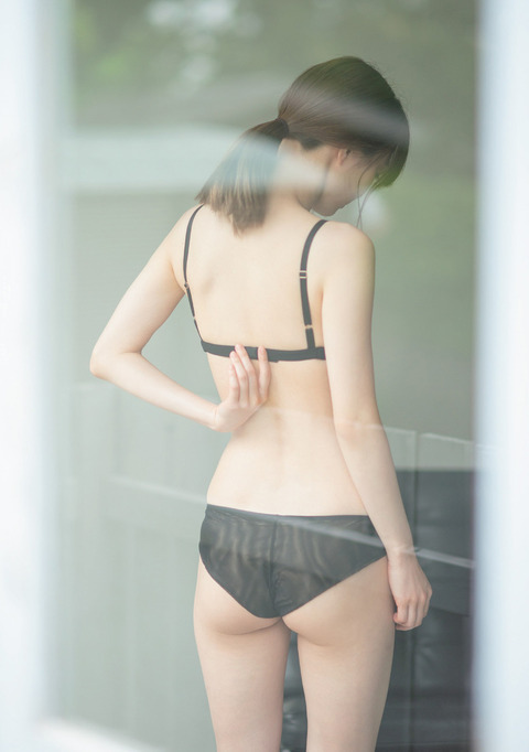 逢沢りな　お尻 