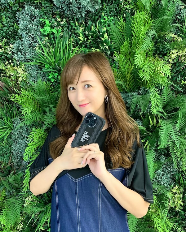 小松彩夏　SNS画像