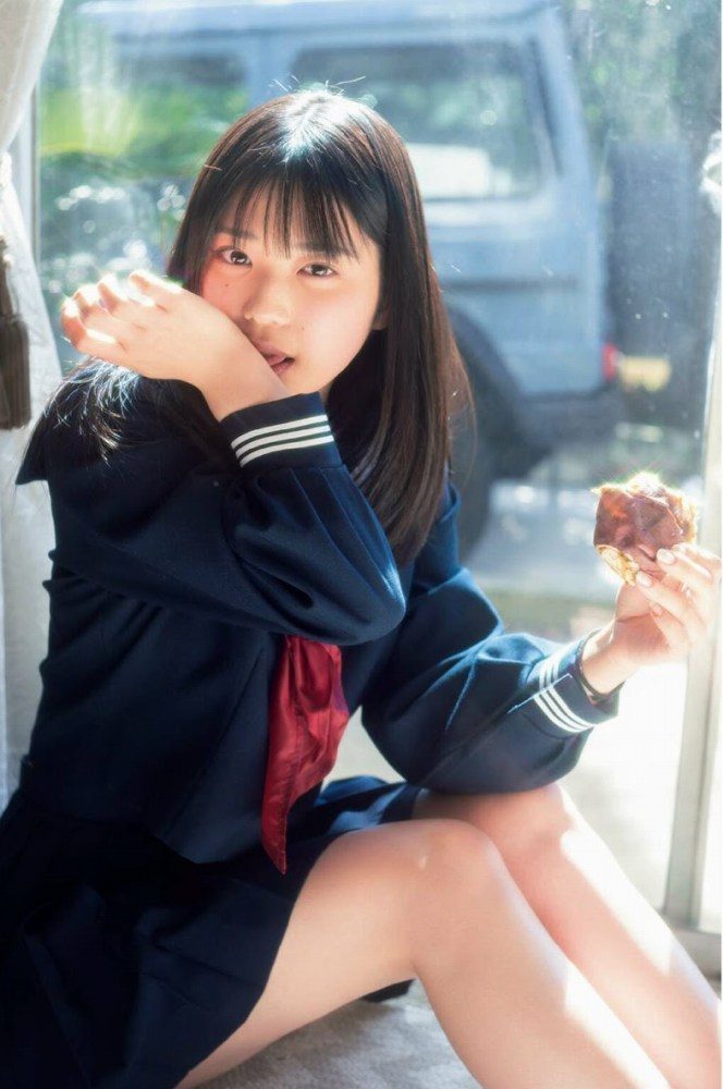 矢野ななか　制服画像