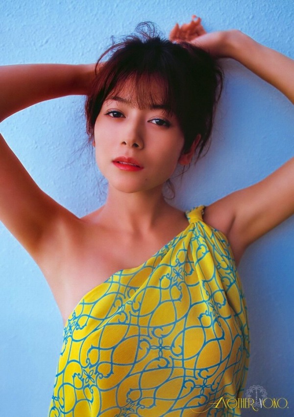 真木よう子　脇画像