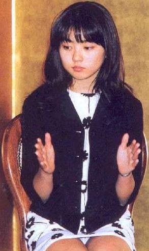 野村佑香　パンチラ画像