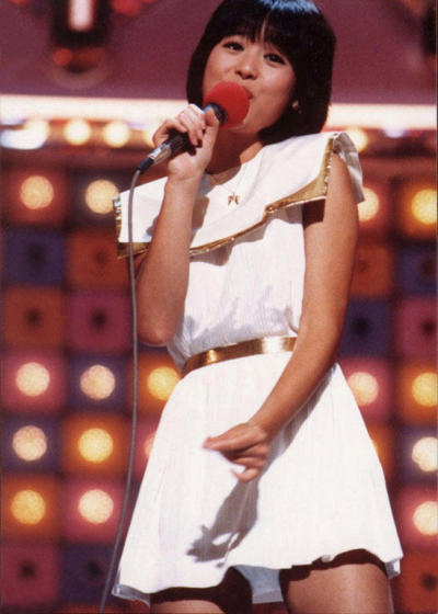 松田聖子　パンチラ画像
