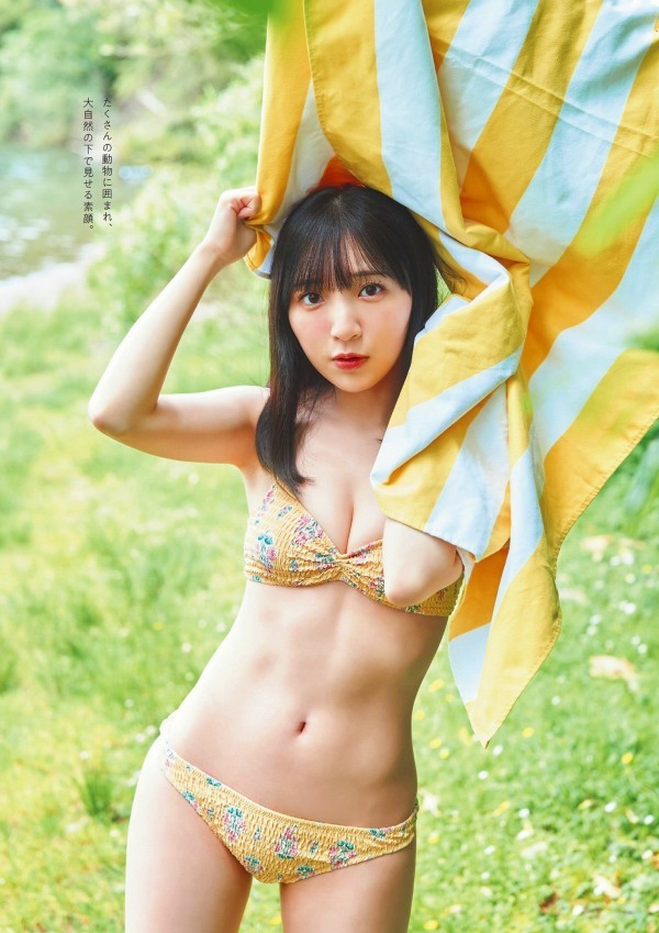 豊田萌絵　水着画像