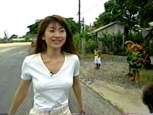 篠原涼子　乳首ポッチ画像