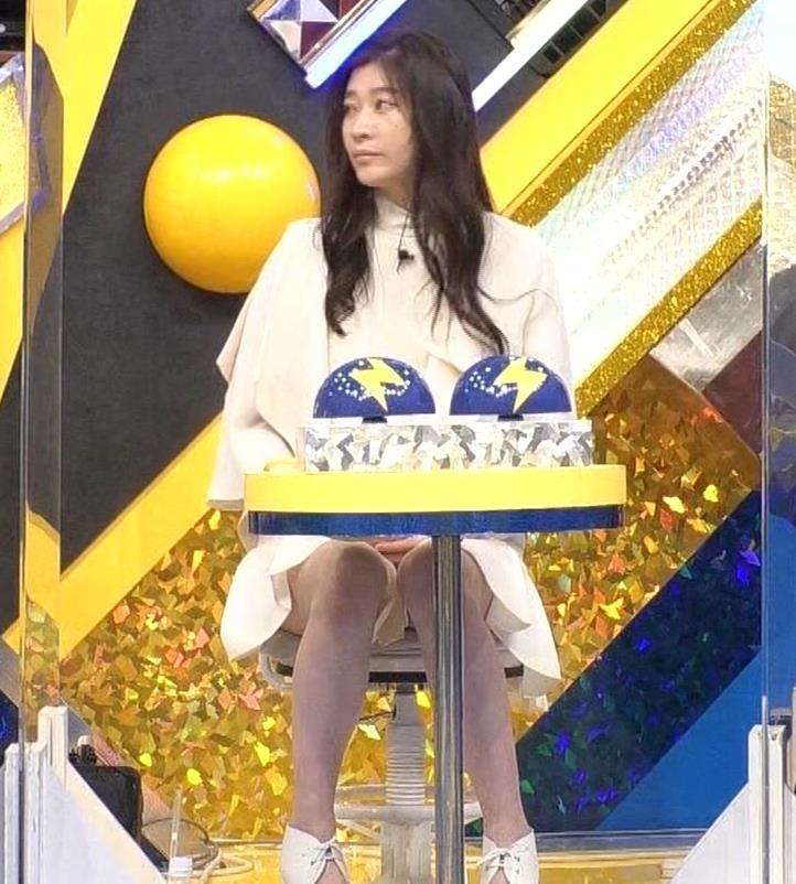 篠原涼子　パンチラ画像