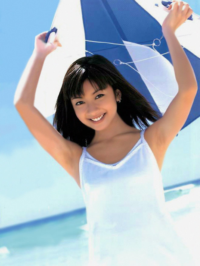 持田香織　脇画像